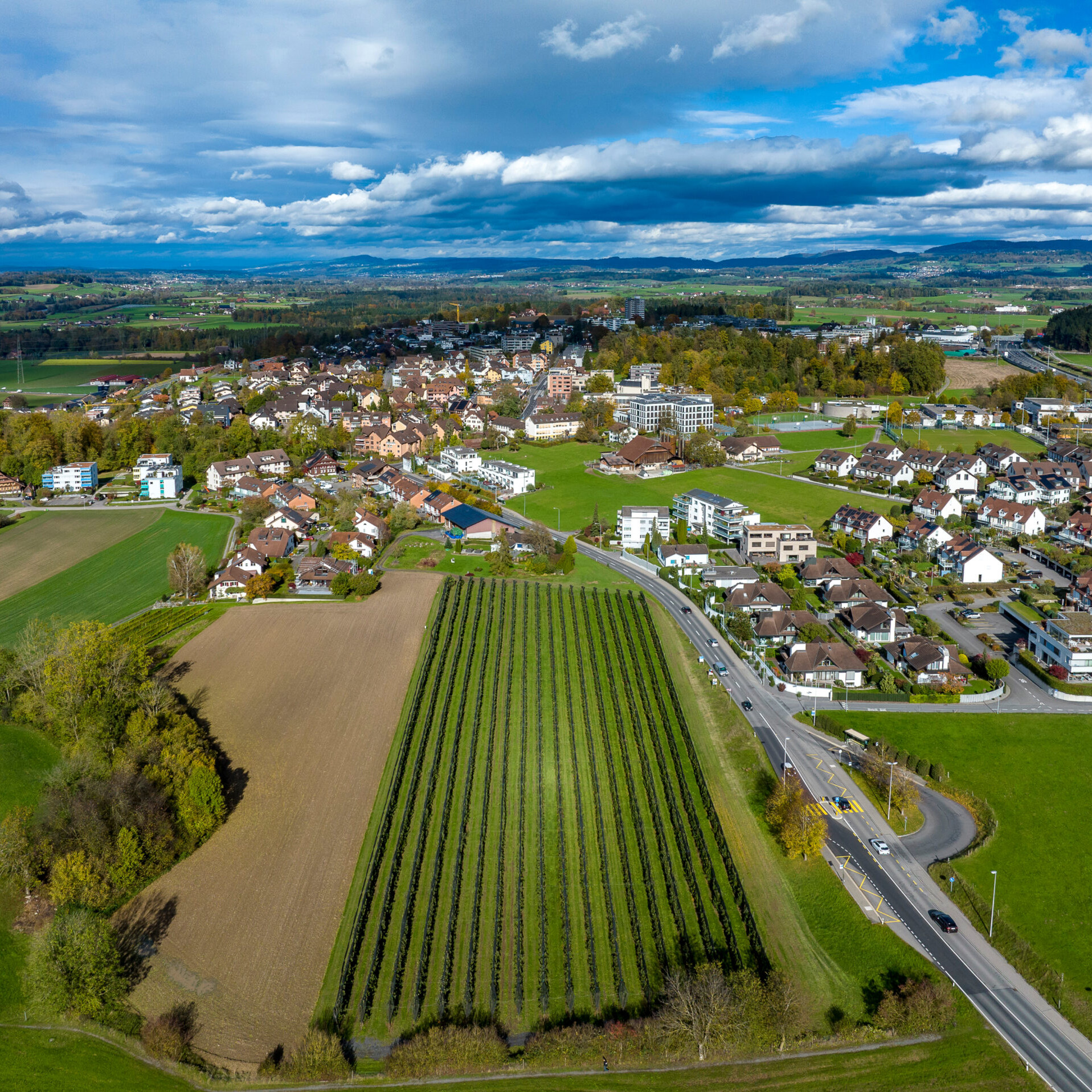 Fotografie Luftaufnahme der Gemeinde Hünenberg